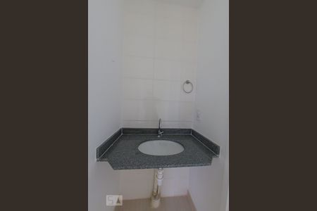 Apartamento para alugar com 42m², 2 quartos e 1 vaga Apartamento para alugar com 42m², 2 quartos e 1 vagaBanheiro