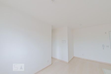 Sala de apartamento para alugar com 2 quartos, 42m² em Vila Galvão, Guarulhos