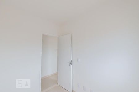 Quarto 1 de apartamento para alugar com 2 quartos, 42m² em Vila Galvão, Guarulhos