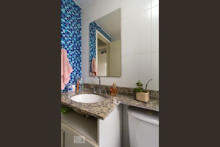 Apartamento para alugar com 53m², 2 quartos e 1 vaga Apartamento para alugar com 53m², 2 quartos e 1 vagaBanheiro Social