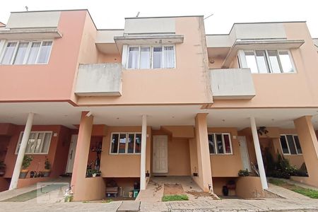 Casa de condomínio para alugar com 102m², 3 quartos e 2 vagasFachada da casa