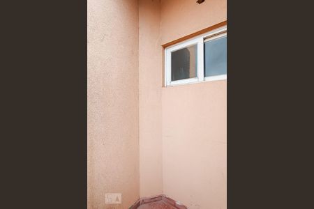 Casa de condomínio para alugar com 102m², 3 quartos e 2 vagasVaranda suíte