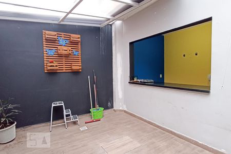 Casa de condomínio para alugar com 102m², 3 quartos e 2 vagasCozinha e área gourmet