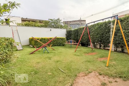 Casa de condomínio para alugar com 102m², 3 quartos e 2 vagasÁrea Comum - Playground