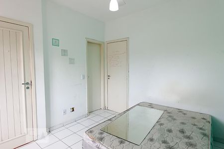 Casa de condomínio para alugar com 102m², 3 quartos e 2 vagasSuíte