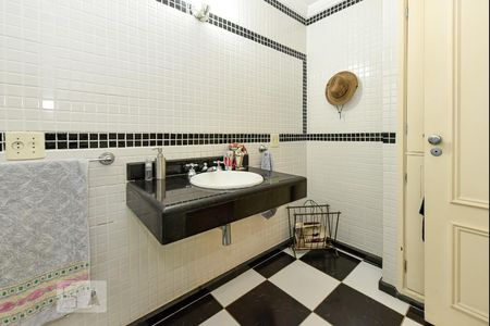 Apartamento à venda com 294m², 3 quartos e 1 vagaBanheiro Social