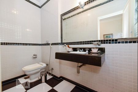 Apartamento à venda com 294m², 3 quartos e 1 vagaLavabo