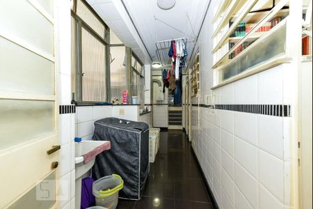 Apartamento à venda com 294m², 3 quartos e 1 vagaÁrea de Serviço