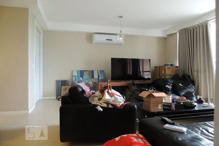 Sala de apartamento para alugar com 3 quartos, 143m² em Jacarepaguá, Rio de Janeiro