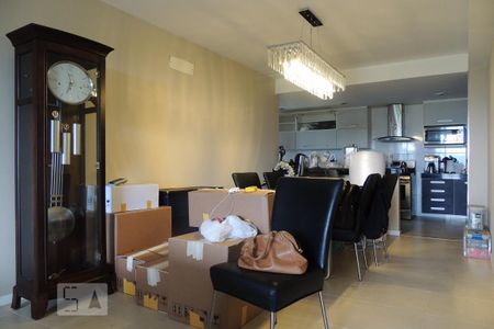 Sala de apartamento para alugar com 3 quartos, 143m² em Jacarepaguá, Rio de Janeiro
