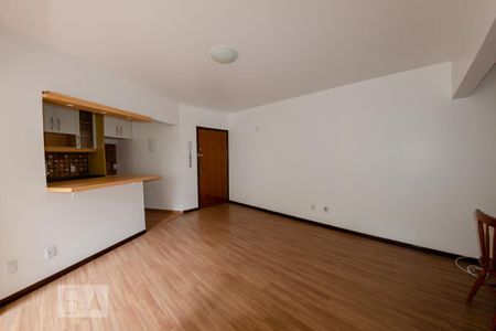 Sala de apartamento para alugar com 2 quartos, 64m² em Pantanal, Florianópolis