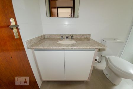Apartamento para alugar com 64m², 2 quartos e 1 vaga Apartamento para alugar com 64m², 2 quartos e 1 vagaBanheiro
