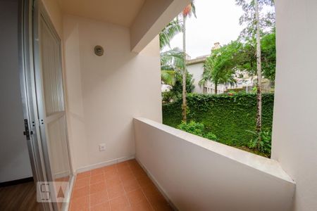 Sacada de apartamento para alugar com 2 quartos, 64m² em Pantanal, Florianópolis