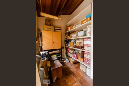 Casa à venda com 200m², 3 quartos e sem vagaDepósito ou Quarto de Serviço