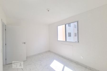 Quarto 1 de apartamento para alugar com 2 quartos, 40m² em Cascadura, Rio de Janeiro