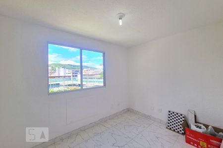 Quarto 2 de apartamento para alugar com 2 quartos, 40m² em Cascadura, Rio de Janeiro