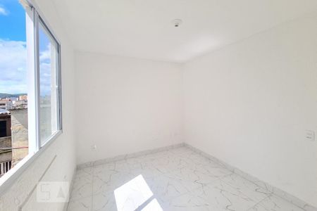 Quarto 1 de apartamento para alugar com 2 quartos, 40m² em Cascadura, Rio de Janeiro