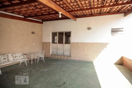 Apartamento à venda com 60m², 2 quartos e 1 vagaÁrea comum