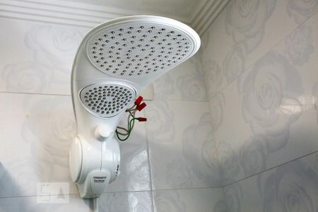 Apartamento para alugar com 94m², 2 quartos e 1 vagaChuveiro