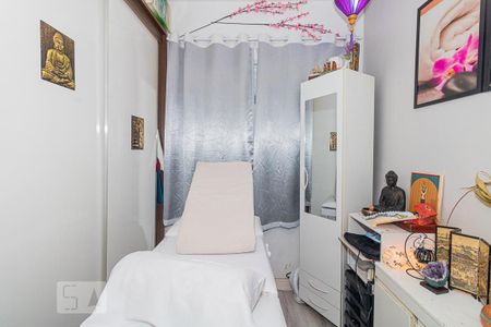 Apartamento à venda com 47m², 2 quartos e 2 vagasQuarto 2