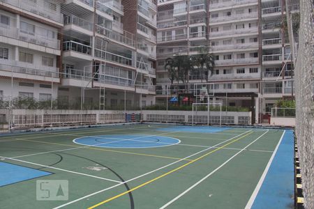 Apartamento à venda com 189m², 4 quartos e 2 vagasÁrea Comum - Quadra Poliesportiva