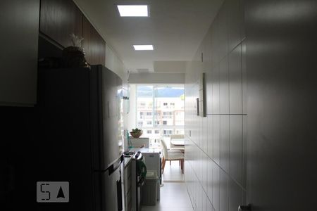 Apartamento à venda com 189m², 4 quartos e 2 vagasCozinha