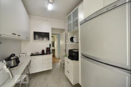 Apartamento à venda com 120m², 3 quartos e 2 vagasCozinha