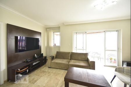 Sala de apartamento à venda com 3 quartos, 120m² em Mooca, São Paulo