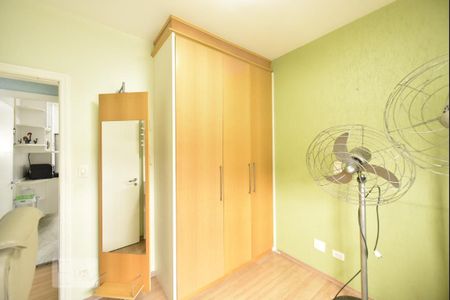 Apartamento à venda com 120m², 3 quartos e 2 vagasQuarto 2