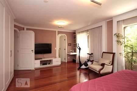 Apartamento à venda com 290m², 3 quartos e 2 vagasSuíte 1