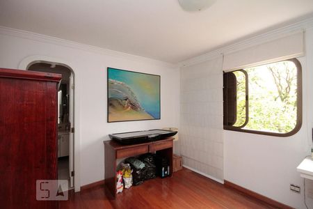 Apartamento à venda com 290m², 3 quartos e 2 vagasSuíte 2