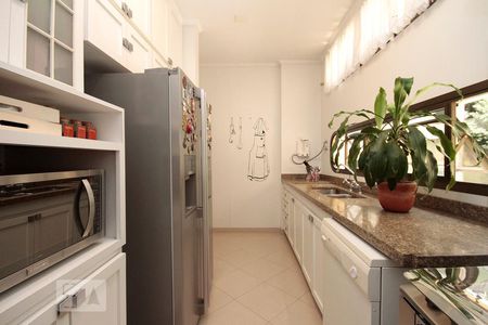 Apartamento à venda com 290m², 3 quartos e 2 vagasCozinha