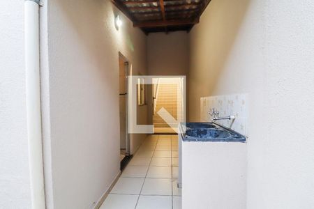 Casa para alugar com 156m², 4 quartos e 2 vagas Casa para alugar com 156m², 4 quartos e 2 vagasÁrea de serviço