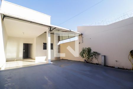 Casa para alugar com 156m², 4 quartos e 2 vagas Casa para alugar com 156m², 4 quartos e 2 vagasGaragem
