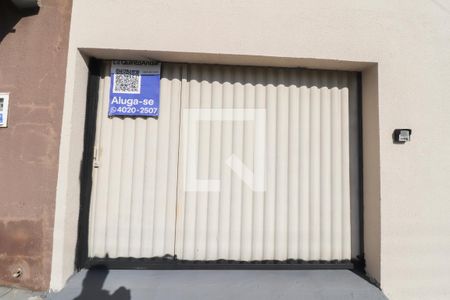 Casa para alugar com 156m², 4 quartos e 2 vagas Casa para alugar com 156m², 4 quartos e 2 vagasPlaquinha
