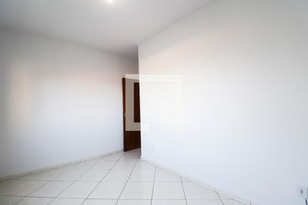 Casa para alugar com 156m², 4 quartos e 2 vagas Casa para alugar com 156m², 4 quartos e 2 vagasQuarto 2