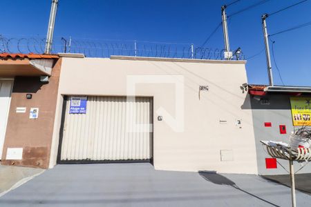 Casa para alugar com 156m², 4 quartos e 2 vagas Casa para alugar com 156m², 4 quartos e 2 vagasFachada
