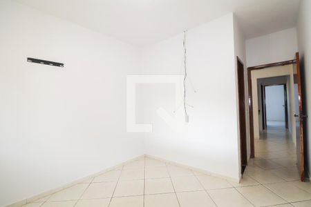 Casa para alugar com 156m², 4 quartos e 2 vagas Casa para alugar com 156m², 4 quartos e 2 vagasSuíte