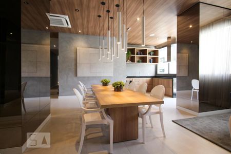 Studio à venda com 32m², 1 quarto e sem vagaÁrea comum - Salão de festas