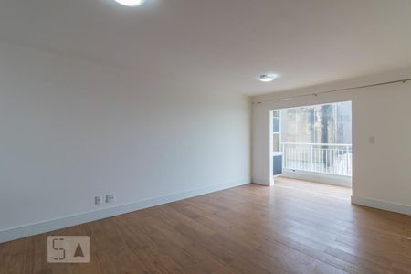 Sala de apartamento à venda com 2 quartos, 70m² em Vila Gumercindo, São Paulo