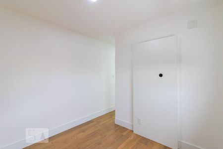 Apartamento à venda com 70m², 2 quartos e 2 vagasSuíte