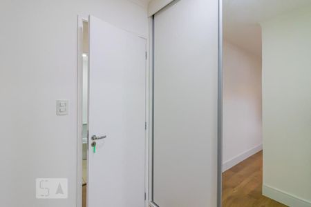 Apartamento à venda com 70m², 2 quartos e 2 vagasSuíte