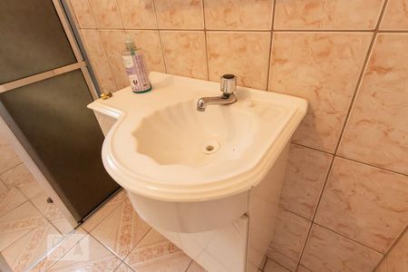 Casa à venda com 280m², 2 quartos e 2 vagas Casa à venda com 280m², 2 quartos e 2 vagasBanheiro do Quarto 1