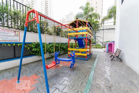 Apartamento para alugar com 105m², 3 quartos e 2 vagasPlayground