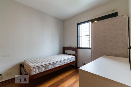 Apartamento para alugar com 105m², 3 quartos e 2 vagasQuarto 2