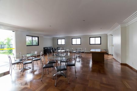 Apartamento para alugar com 105m², 3 quartos e 2 vagasSalão de Festas