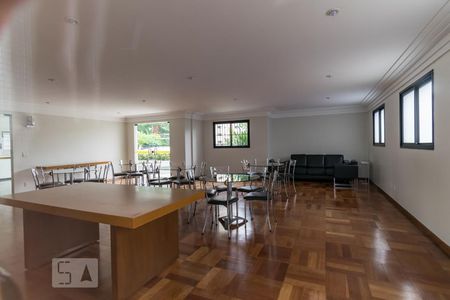 Apartamento para alugar com 105m², 3 quartos e 2 vagasSalão de Festas