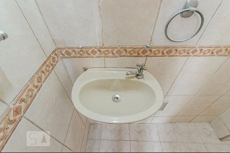 Studio para alugar com 30m², 1 quarto e sem vaga Studio para alugar com 30m², 1 quarto e sem vagaBanheiro