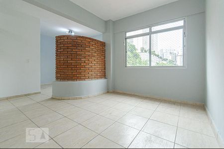 Sala de kitnet/studio para alugar com 1 quarto, 30m² em Bela Vista, São Paulo