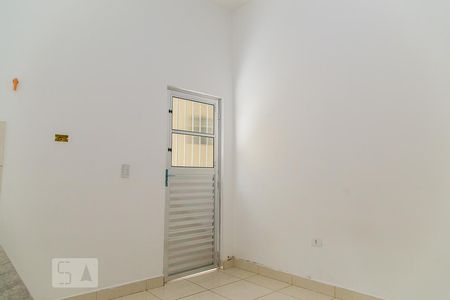 Sala de casa para alugar com 1 quarto, 35m² em Jardim Oriental, São Paulo